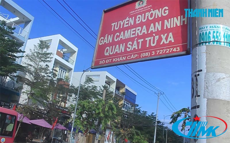 camera quan sat khu pho