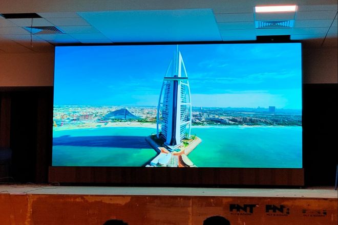 Hướng dẫn bảo trì và vệ sinh màn hình LED đúng cách