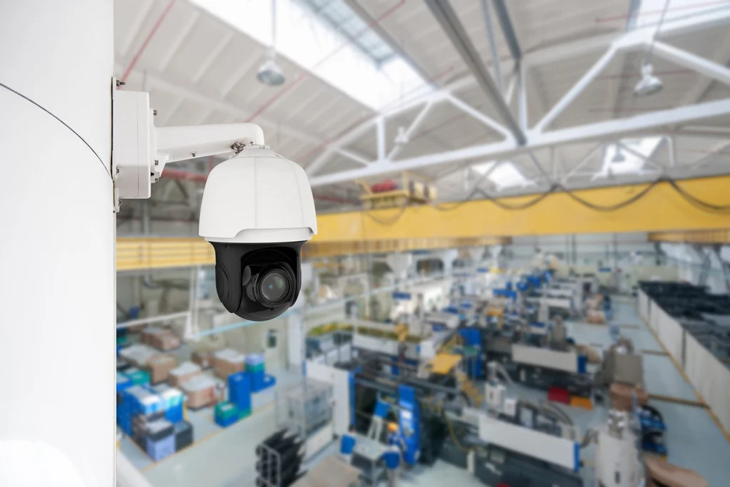 Hệ thống camera giám sát cho nhà xưởng tại khu vực sản xuất