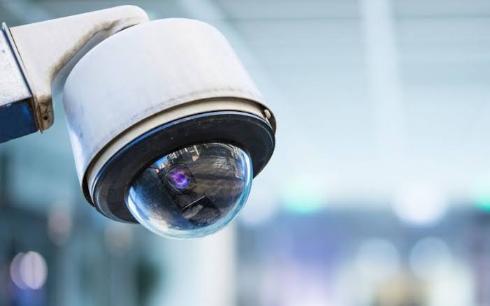 Camera giám sát cổng ra vào doanh nghiệp